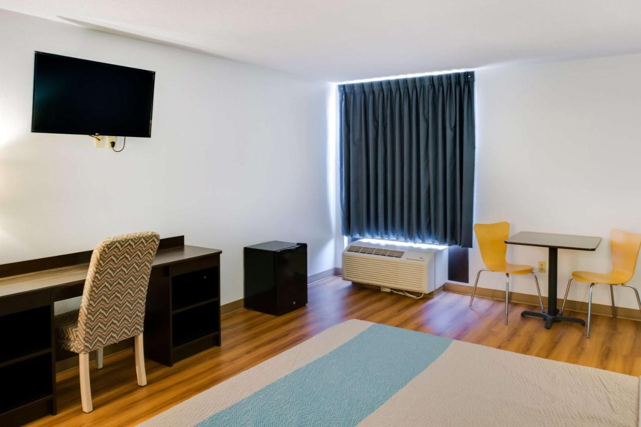 Motel 6-Richmond, In Экстерьер фото
