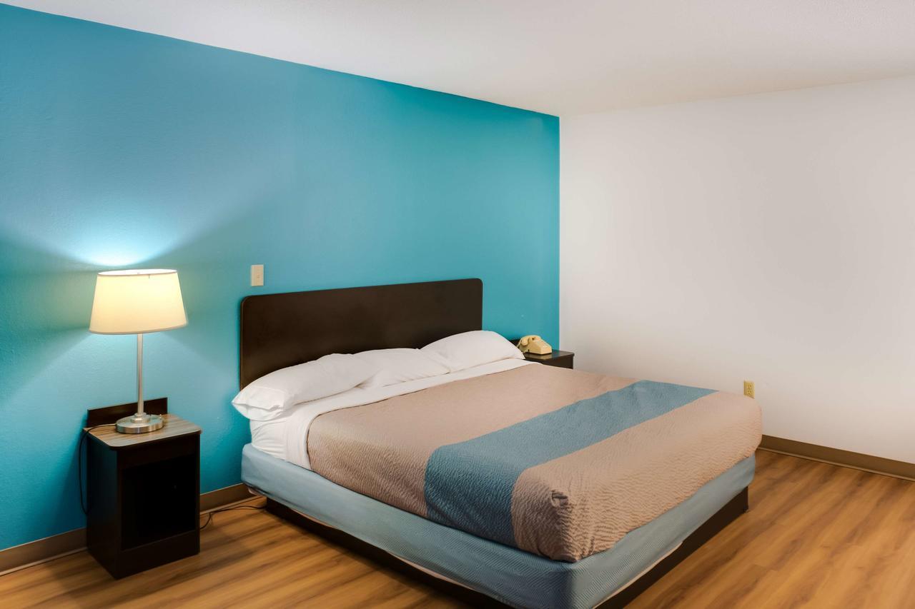 Motel 6-Richmond, In Экстерьер фото